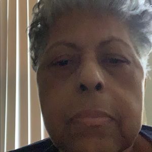 Meet your Posher, Evelyn